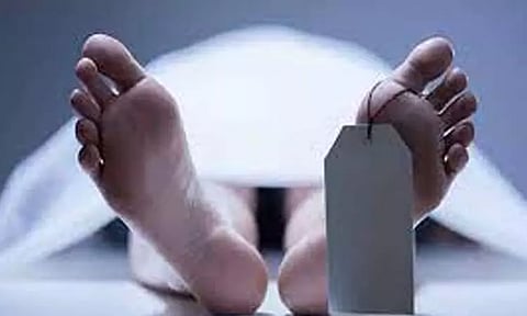 பணியின் போது தொழிற்சாலை மேற்கூரையில் இருந்து தவறி விழுந்து வடமாநில தொழிலாளி சாவு