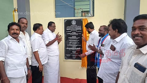 புதிய சமுதாயக்கூடம்-அங்காடி கட்டிடங்கள்