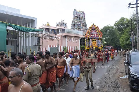 வெங்கடாஜலபதி கோவிலில் தேர் திருவிழா