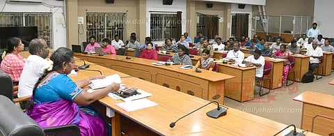 நாமக்கல் மாவட்டத்தில்நீர்நிலை ஆக்கிரமிப்புகளை அகற்ற வேண்டும்கலெக்டர் உமா உத்தரவு