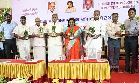 கடற்கரை பகுதியில் ஓட்டல்கள் கட்ட விதிமுறைகள் தளர்வு