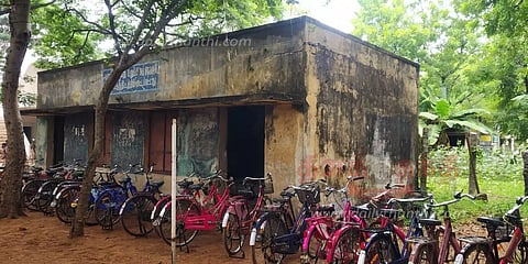 சேதமடைந்து ஆபத்தான நிலையில் உள்ள கட்டிடங்கள் அகற்றப்படுமா?