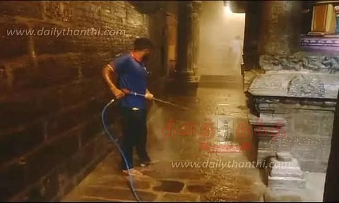 நெல்லையப்பர் கோவிலில் தூய்மை பணி