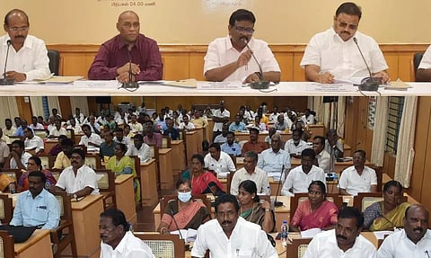 விழுப்புரம் மாவட்ட வளர்ச்சிக்கான கண்காணிப்புக்குழு கூட்டம்