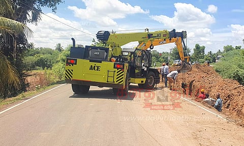 குடிநீர் குழாய் பதிக்கும் பணிகளால் போக்குவரத்து பாதிப்பு