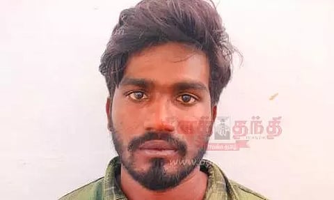 பெண்ணிடம் சங்கிலி பறிப்பு