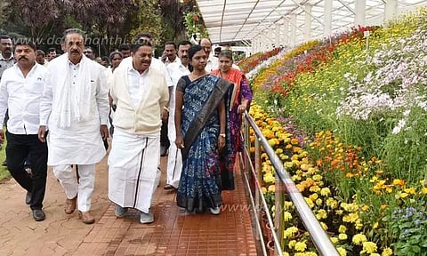 ஊட்டியில் 2-வது சீசன் மலர் கண்காட்சி