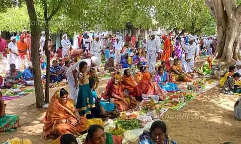 பிச்சை ஆண்டவர் கோவிலில் காய்கறி திருவிழா