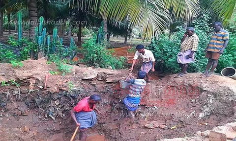 ஆனைமலையில் உடைந்த குடிநீர் குழாய்கள் சீரமைப்பு