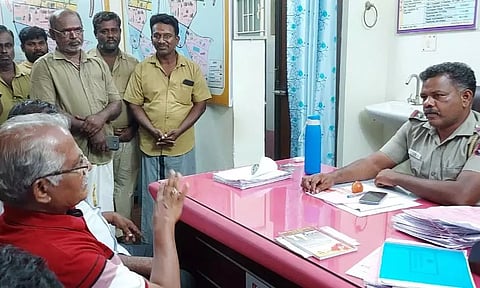 ஆட்டோ டிரைவர்கள் முற்றுகையிடும் போராட்டம் தள்ளிவைப்பு