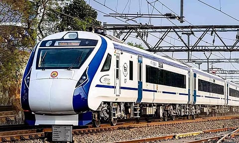 சென்னை-நெல்லை வந்தே பாரத் ரயில்:சாத்தூர், திருமங்கலம் ரயில் நிலையங்களில் நின்று செல்ல வேண்டும்