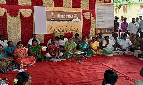 306 ஊராட்சிகளில் கிராமசபை கூட்டம்