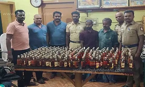 230 மதுபாட்டில்கள் பறிமுதல்