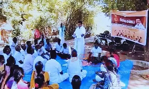 காந்திஜெயந்தியையொட்டி கிராம சபை கூட்டம்