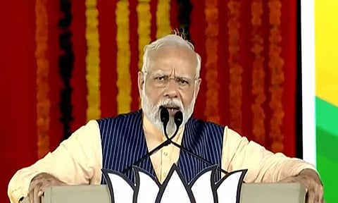 கோவில்கள் மீதான கட்டுப்பாட்டை காங்கிரஸ், கூட்டணி கட்சிகள் விடுமா? - பிரதமர் மோடி கேள்வி