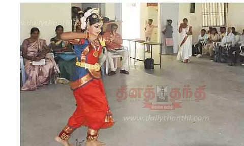 மாவட்ட அளவிலான கலை உற்சவ போட்டிகள்