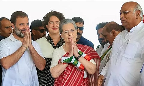 டெல்லியில் வரும் 9-ம் தேதி காங்கிரஸ் கட்சியின் காரிய கமிட்டி கூட்டம்