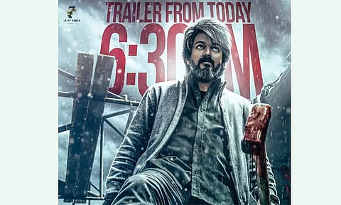 லியோ டிரெய்லர் வெளியீடு தொடர்பாக தயாரிப்பு நிறுவனம் டுவீட் - ரசிகர்கள் கொண்டாட்டம்