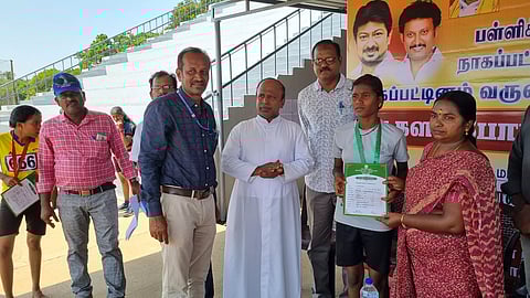 வருவாய் மாவட்ட அளவிலான தடகள போட்டிகள்