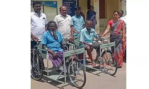 மாற்றுத்திறனாளிகளுக்கு 3 சக்கர சைக்கிள் வழங்கப்பட்டது