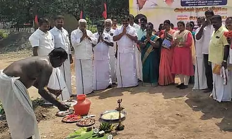 ரூ.12 லட்சத்தில் புதிய கட்டிடங்களுக்கு பூமி பூஜை