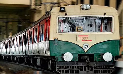 பராமரிப்பு பணி காரணமாக கடற்கரை-தாம்பரம், செங்கல்பட்டு இடையே நாளை 44 மின்சார ரெயில்கள் ரத்து