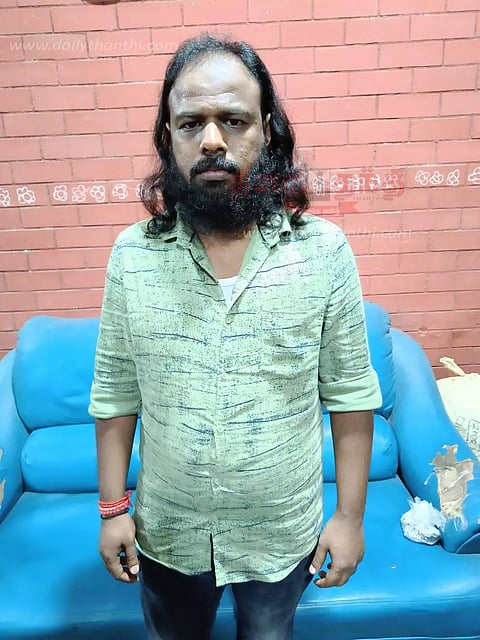 10 பேரிடம் ரூ.13½ லட்சம் மோசடி