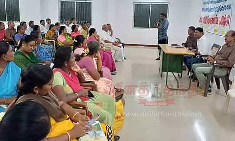 தொழிலாளர்களுக்கு விழிப்புணர்வு நிகழ்ச்சி