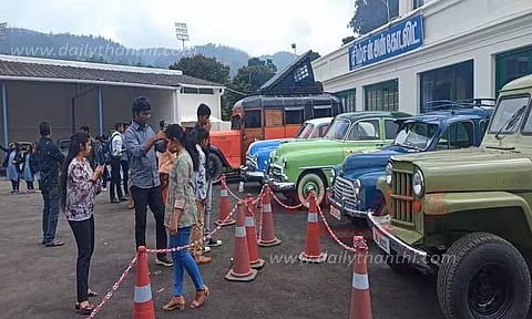 ஊட்டியில் பழங்கால வாகன கண்காட்சி