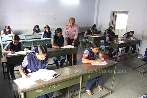 முதல்- அமைச்சரின் திறனாய்வு தேர்வை 6,482 மாணவ- மாணவிகள் எழுதினர்