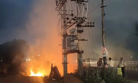 மஞ்சளாறு பகுதியில் கொழுந்துவிட்டு எரிந்த தீ