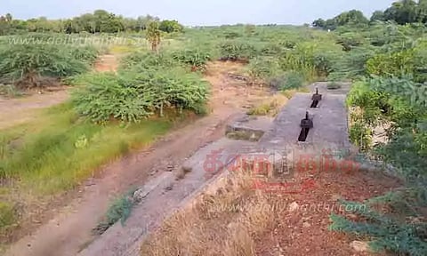 தமிழகத்தில் 3,422 கண்மாய்கள் முற்றிலும் வறண்டுவிட்டன