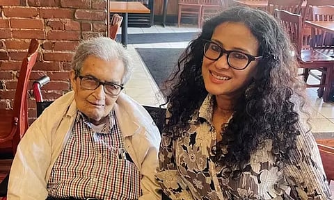 அமர்த்தியா சென் நலமுடன் உள்ளார்: மகள் நந்தனா தகவல்