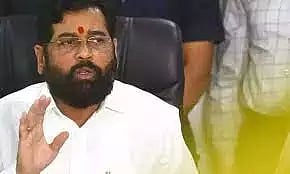 ரூ.18 ஆயிரம் கோடியில் நடந்து வரும் சுகாதார திட்டப்பணிகளை விரைந்து முடிக்க வேண்டும் - அதிகாரிகளுக்கு, ஷிண்டே உத்தரவு