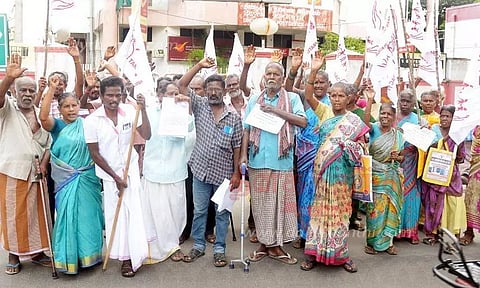 மாற்றுத்திறனாளிகள் ஆர்ப்பாட்டம்