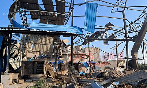 தனியார் பால் நிறுவனத்தில் வெடித்து சிதறிய ரசாயன பாய்லர்