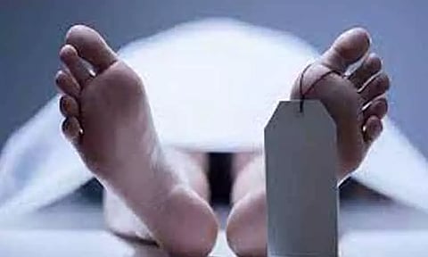 மதுராந்தகம் பஸ் நிலையத்தில் பஸ் சக்கரத்தில் சிக்கி முதியவர் சாவு