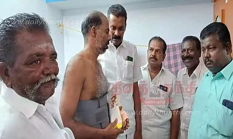 தி.மு.க. கவுன்சிலரின் கணவருக்கு மருத்துவ சிகிச்சை நிதி உதவி