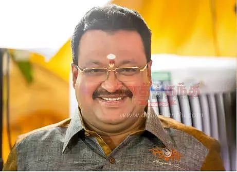 கிருஷ்ணகிரியில்பிரபல நகைக்கடை அதிபர் துப்பாக்கியால் சுட்டு தற்கொலைவணிகர்கள் கடைகள் அடைப்பு