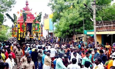 சொக்கநாதன்புத்தூர் மாரியம்மன் கோவில் தேரோட்டம்