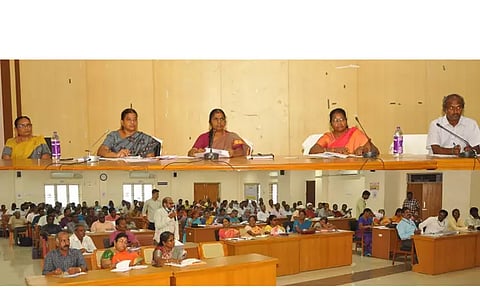 அரையாண்டு தேர்வில் தேர்ச்சி சதவீதத்தை அதிகரிக்க வேண்டும்