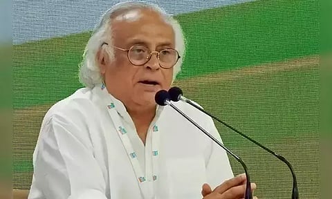 புதிய புகார்கள் வெளியாகி இருக்கும் விவகாரம்: அதானி நிறுவனம் ரூ.12 ஆயிரம் கோடி பறித்து உள்ளது?காங்கிரஸ் குற்றச்சாட்டு