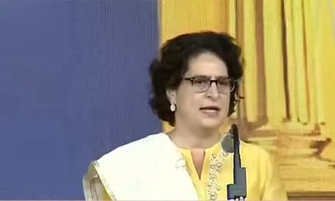 இன்றும் பெண்களின் அதிகாரம் பறிக்கப்பட்டு கொண்டுதான் இருக்கிறது - பிரியங்கா காந்தி பேச்சு