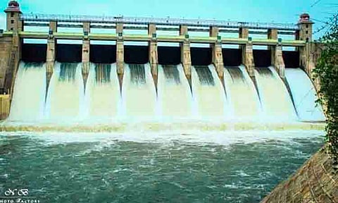 அமராவதி அணையில் இருந்து ஆற்றில் தண்ணீர் திறப்பு