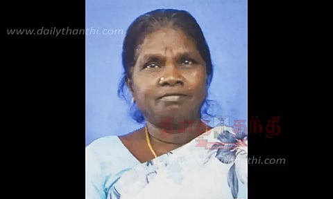 சக்கரத்தில் சேலை சிக்கி பெண் சாவு