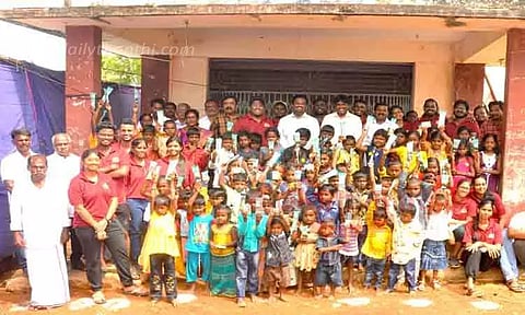 ஓவிய போட்டியில் வெற்றி பெற்ற மாணவர்களுக்கு பரிசு