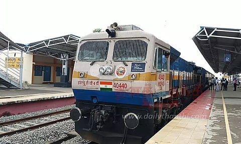 அதிவேக ரெயில் சோதனை ஓட்டம்