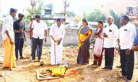 அரசு பள்ளியில் ரூ.3 கோடியில் கூடுதல் வகுப்பறைகள் கட்ட பூமி பூஜை