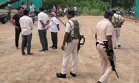 துப்பாக்கி ஏந்திய பாதுகாப்புடன்: மணல் குவாரியில் மீண்டும் அமலாக்கத்துறை சோதனை