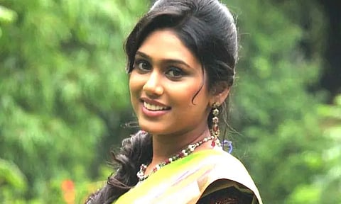 முத்த காட்சிக்கு மறுத்த மனிஷா